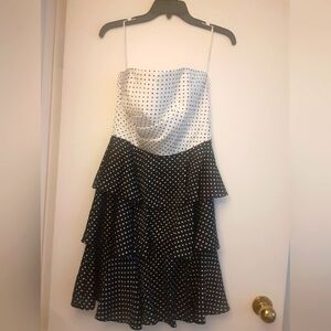 White House Black Market Ruffled Tiered dress ,size 6